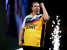 erster titel auf pdc-tour: deutsches darts-ass besiegt seinen finalfluch