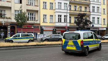 Kottbusser Damm: Unbekannte rauben Leihhaus aus – Mehr als eine Mio. Beute