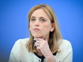 Bundeshaushalt: CDU und SPD uneins über Pläne zum Elterngeld