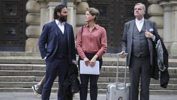 streit im fall christina block: top-anwalt kury greift verteidiger bott scharf an