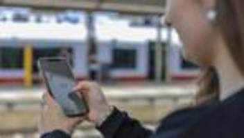 Deutsche Bahn: Bahn will Millionen in KI für Kundenkommunikation investieren