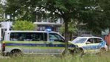 Mögliche Amoktat: Polizei: 16-Jähriger hatte Messer und Schusswaffe dabei