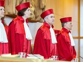 karlsruhe soll gesetz stoppen: grüne, linke und afd ziehen notbremse bei gkv-reform - aber wirkt sie auch?