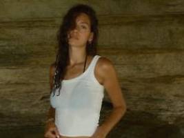 mit oder ohne ihn im urlaub?: frau von kai havertz betört im bikini