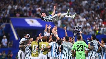 Messi nach WM-Achtelfinale zu Tränen gerührt – Ägypten holt zur Tirade aus