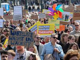 gesundheitsversorgung: honorarkürzung bei psychotherapeuten vorerst gestoppt