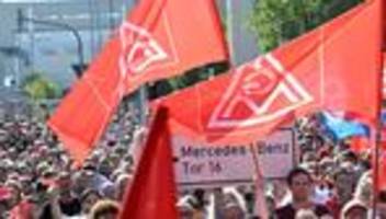 Autoindustrie: Sparkurs bei Autobauern - IG Metall ruft zu Protesten auf