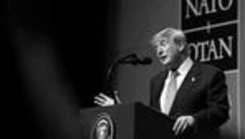 Trump beim Nato-Gipfel: Trumps flüchtige Nato-Liebe