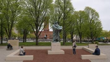 Streit um Lutherdenkmal in Berlin: Künstler erheben schwere Vorwürfe