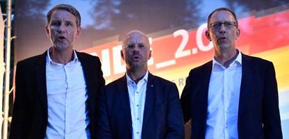 afd-abgeordnete sollen neonazi und ex-afdler andreas kalbitz beschäftigen