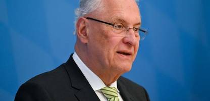 bayern: joachim herrmann fordert mahnmal für raf-opfer