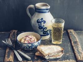 skyr, erdnussbutter, instantkaffee: was hinter dem protein-hype steckt