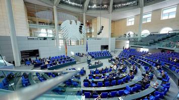 linke scheitert mit klage gegen heizungsgesetz – auch gkv-abstimmung möglich