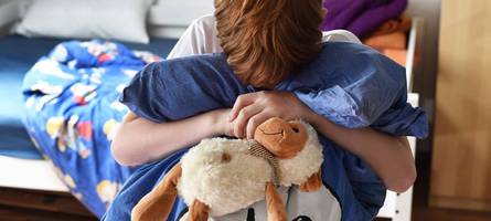 Tränen am Telefon: Psychotherapeutinnen von Kindern und Jugendlichen schlagen Alarm