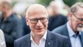 cdu in berlin: berliner cdu-mitglieder fordern rückzug von kai wegner