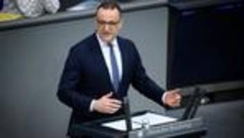 Debatte über Umgang mit AfD: Spahn bringt Wahlrechtsentzug für Höcke ins Spiel