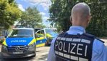 Großeinsatz: Polizei nimmt 39-Jährigen nach Messerbedrohung fest