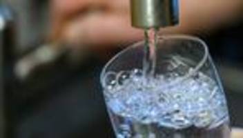 Hitzewelle und Klimawandel: Umweltminister ruft wegen Trockenheit zum Wassersparen auf