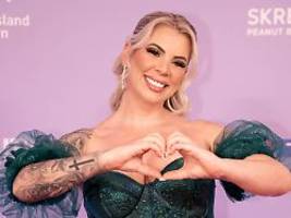 Offenherzige Einblicke: Jenny Frankhauser kämpft gegen After-Baby-Body