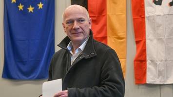 „berlin ist wichtiger als eine person“: kai wegners amtszeit in bildern