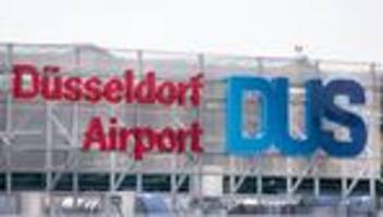 Flughafen Düsseldorf: Kurze Störung: Passagiere im «Skytrain» gefangen