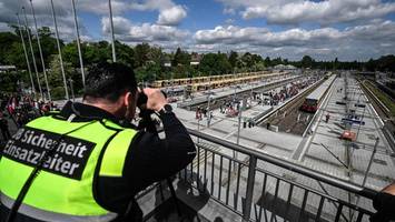 Konzerte in Westend: So wollen BVG und S-Bahn ein Chaos verhindern