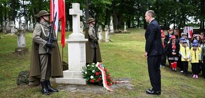 Polen gedenkt der Opfer von ukrainischem Massaker im Zweiten Weltkrieg