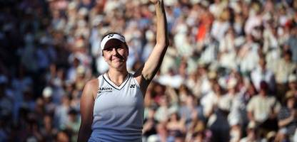 Wimbledon: Linda Noskova aus Tschechien gewinnt Finale gegen Karolina Muchova
