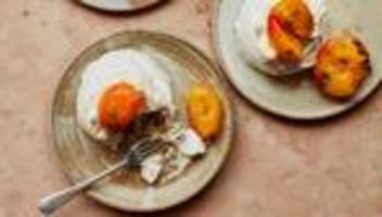 Mini-Pfirsich-Pavlova: Prima Pavlovina