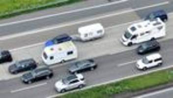 Tempolimit auf Autobahnen: Tempolimit könnte Zahl der Unfalltoten laut Studie deutlich senken