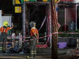 In beliebtem Touristenviertel: Mindestens 27 Menschen sterben bei Feuer in Pub in Bangkok