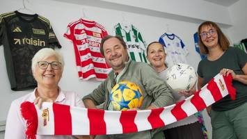 Reisebüro der Fußballprofis: Team am Alex schickt Bundesligavereine auf Reisen