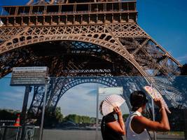 frankreich: ein land stöhnt unter der dritten hitzeglocke des jahres