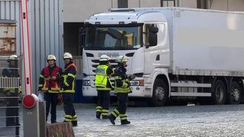 Blausäure bei Begasungsarbeiten in Getreidemühle ausgetreten – Arbeiter verletzt