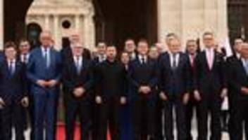 Koalition der Willigen: Macron überrascht mit Ankündigung von Manövern für Ukraine
