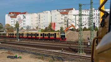 Gute Nachricht für Pendler: Ringbahn fährt im Westen Berlins wieder durch