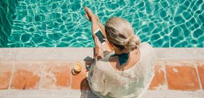 wlan im ausland: diese funktion sollten sie im urlaub deaktivieren