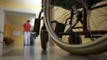 Sachsen-Anhalt am billigsten: Trotz günstigster Eigenanteile: Pflegekosten steigen kräftig