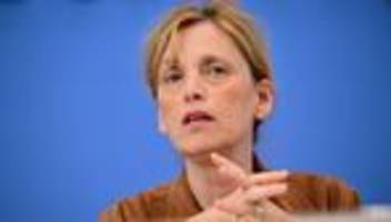 Unterhaltsvorschuss: Karin Prien verteidigt geplante Kürzungen beim Unterhaltsvorschuss
