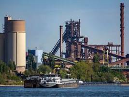 Hochofenproduktion gedrosselt: Rhein-Niedrigwasser setzt Thyssenkrupp unter Druck