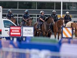 mehr beamte im einsatz: polizei rüstet für brisanten fußball-klassiker argentinien gegen england auf