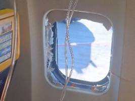 Wenn wir sterben, nur zusammen: Retterin spricht über dramatischen Ryanair-Fenstervorfall
