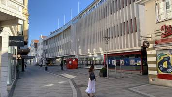 Kino, Markthalle, rustikale Gastronomie: Viele Ideen fürs alte Karstadt-Gebäude
