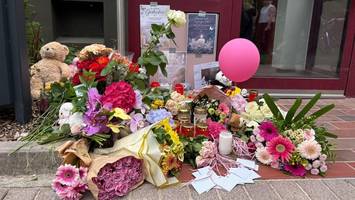 spendenaktion für getötete 15-jährige gestartet: „so viele blumen, wie nur geht“