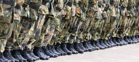 Die Rückkehr der Kriegsdienstverweigerer: Warum junge Männer nicht zur Bundeswehr gehen wollen