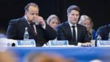 afd nordrhein-westfalen: afd-landeschef wirft weidel »antifa«-auswüchse vor