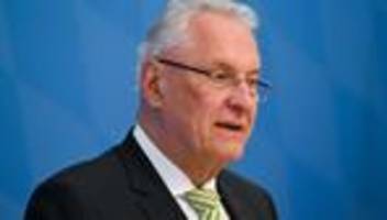 Verfassungsrechtliche Bedenken: Herrmann zweifelt an Volksbegehren zur Amtszeitbegrenzung