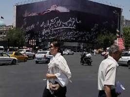 drohungen gegen us-präsidenten: iranische propaganda zeigt trump im sarg