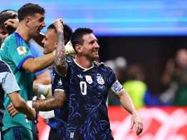 Messi brilliert: Argentinien schockt England spät und steht im WM-Finale