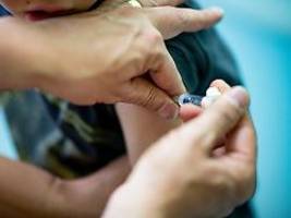 Sorge trotz Fortschritten: Hunderttausenden Kindern in Europa fehlt jeglicher Impfschutz
